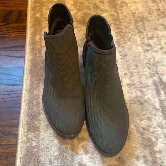 Kensie Gerona Booties - Picture 3 of 8